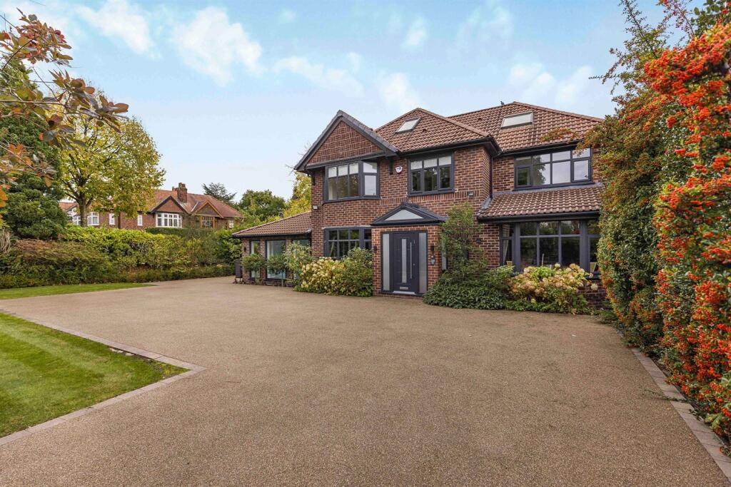 6 bedroom detached house for sale in Hale Road, Hale, WA15